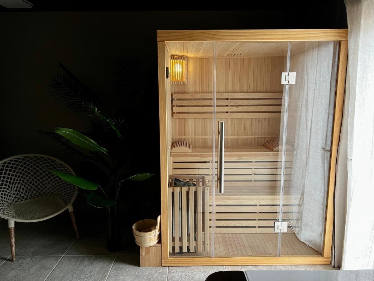 Scorfel Lodge, Iconic, Spa, Sauna & Terrasse 提赫嘎它尔 外观 照片